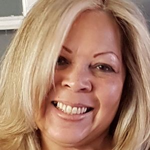 Meet your Posher, Janet